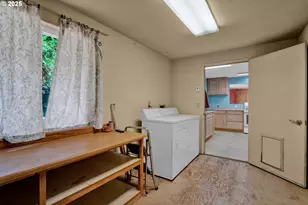 11406 E Mapleton Rd, Mapleton, OR 97453 - Photo 14