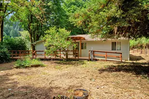 11406 E Mapleton Rd, Mapleton, OR 97453 - Photo 2