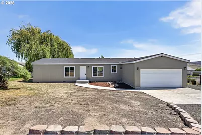 703 Spey Rd, Maupin, OR 97037 - Photo 1