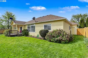 860 N 2nd St, Silverton, OR 97381 - Photo 42