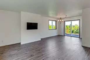 22805 SW Highland Dr, Sherwood, OR 97140 - Photo 6