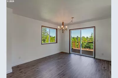 22805 SW Highland Dr, Sherwood, OR 97140 - Photo 12