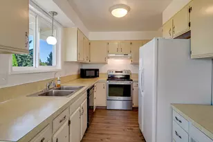 22805 SW Highland Dr, Sherwood, OR 97140 - Photo 14