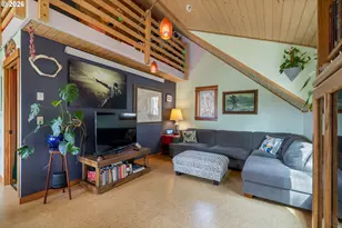 1055 Phelps St, Tillamook, OR 97141 - Photo 26