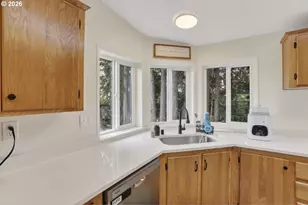 1218 W C St, Rainier, OR 97048 - Photo 16
