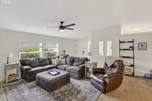 1218 W C St, Rainier, OR 97048 - Photo 8