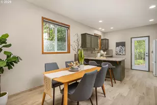 3526 SE 71st Ave, Portland, OR 97206 - Photo 8