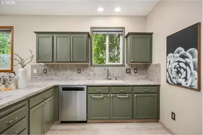 3526 SE 71st Ave, Portland, OR 97206 - Photo 10