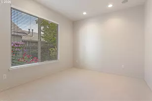 1627 NE 65th Ave, Hillsboro, OR 97124 - Photo 16