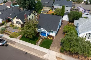 240 E Clarendon St, Gladstone, OR 97027 - Photo 42