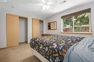 815 N Alexandra Dr, Newberg, OR 97132 - Photo 16