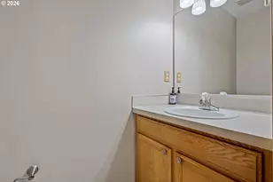 815 N Alexandra Dr, Newberg, OR 97132 - Photo 14