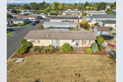 17680 SW Bunker Oak Rd #411, Beaverton, OR 97006 - Photo 2