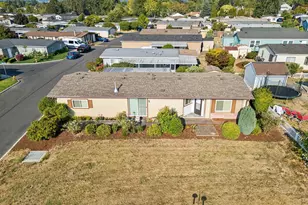 17680 SW Bunker Oak Rd, Beaverton, OR 97006 - Photo 2