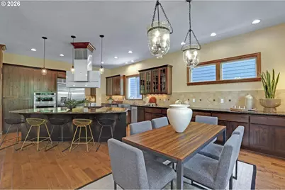 12125 NW Blackhawk Dr, Portland, OR 97229 - Photo 10