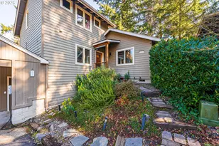 3010 Hendricks Hill Dr, Eugene, OR 97403 - Photo 2