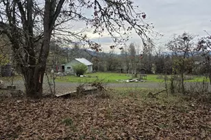 339 Justa Ln, Sutherlin, OR 97479 - Photo 12