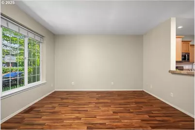 1112 SE Alika Ave, Hillsboro, OR 97123 - Photo 4