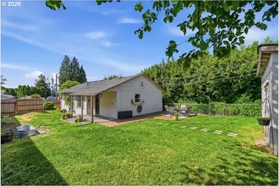 1023 B St, Washougal, WA 98671 - Photo 22