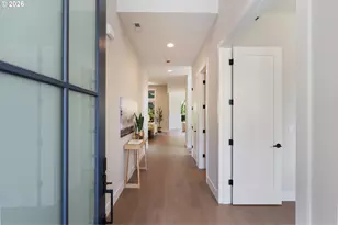 9244 SW 74th Ave, Portland, OR 97223 - Photo 12