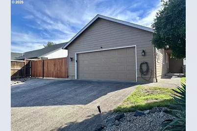 963 Hazelnut Ln, Springfield, OR 97478 - Photo 44