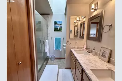 963 Hazelnut Ln, Springfield, OR 97478 - Photo 20