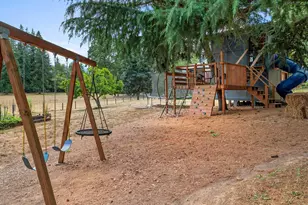 9195 NW Dick Rd, Hillsboro, OR 97124 - Photo 36