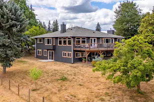 9195 NW Dick Rd, Hillsboro, OR 97124 - Photo 2