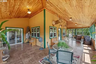 96213 Fairview Sumner Ln, Coquille, OR 97423 - Photo 32