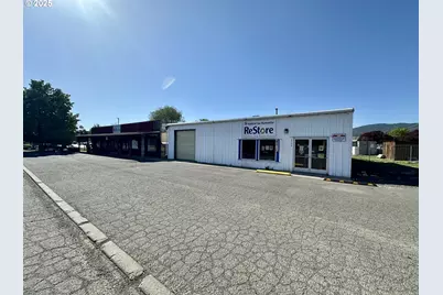2304 E R Ave, La Grande, OR 97850 - Photo 4