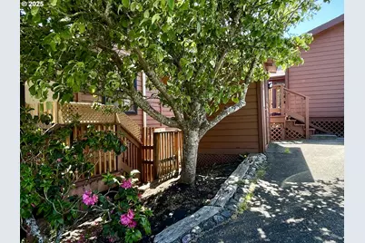 19921 Whaleshead Rd #I 3, Brookings, OR 97415 - Photo 10