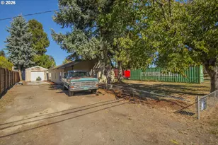 7287 SE Johnson St, Hillsboro, OR 97123 - Photo 2