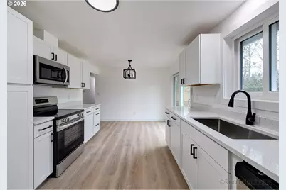 3075 NE Lancaster St, Corvallis, OR 97330 - Photo 8