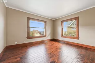 2386 NW Glisan St, Portland, OR 97210 - Photo 10