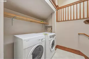 2386 NW Glisan St, Portland, OR 97210 - Photo 14