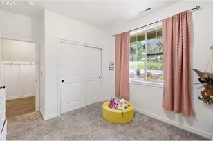 425 N Hyland Ln, Lowell, OR 97452 - Photo 4
