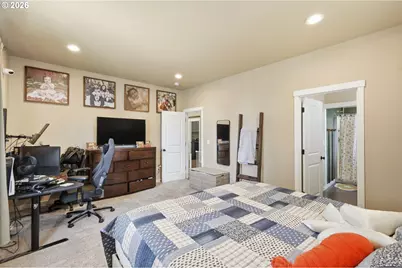 425 N Hyland Ln, Lowell, OR 97452 - Photo 22