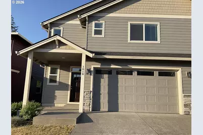 1018 NE Regan Hill Loop, Estacada, OR 97023 - Photo 2