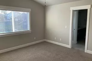 1018 NE Regan Hill Loop, Estacada, OR 97023 - Photo 16