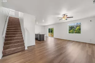1724 W 12th St, La Center, WA 98629 - Photo 6