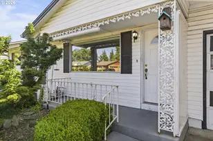 1740 Vanderbeck Ln, Woodburn, OR 97071 - Photo 6