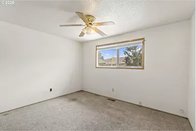 1740 Vanderbeck Ln, Woodburn, OR 97071 - Photo 22