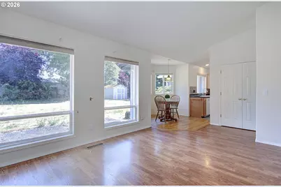 13210 SE 27th St, Vancouver, WA 98683 - Photo 16