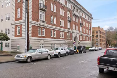 2015 NW Flanders St #513, Portland, OR 97209 - Photo 18