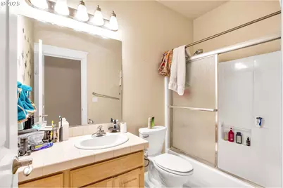 13755 SW Sandridge Dr, Portland, OR 97223 - Photo 12