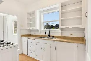 940 10th Ave, Seaside, OR 97138 - Photo 10