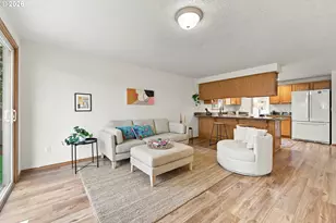 19461 SW Euclid Ln, Beaverton, OR 97003 - Photo 16