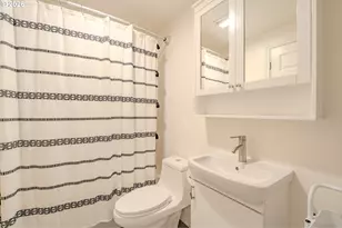 10417 NE 299th St, Battle Ground, WA 98604 - Photo 36