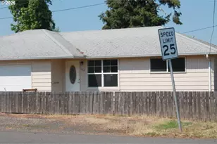 122 S 38th St, Springfield, OR 97478 - Photo 2