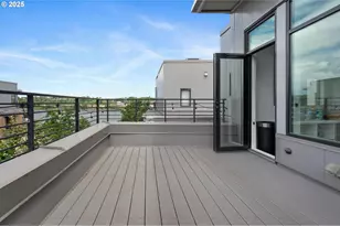 1634 NW Riverscape St, Portland, OR 97209 - Photo 20